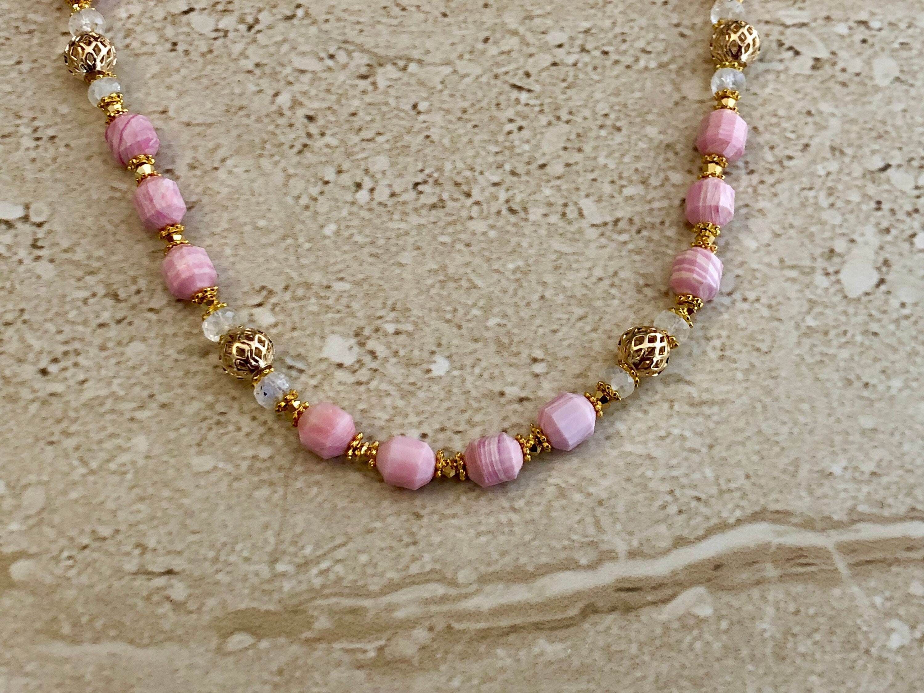Pink conch shell clearance jewelry