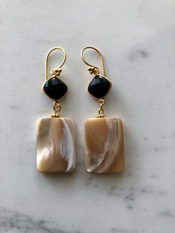 Natural Mother Of Pearl MOP Big Circle Earrings Kidney Ear Wires
