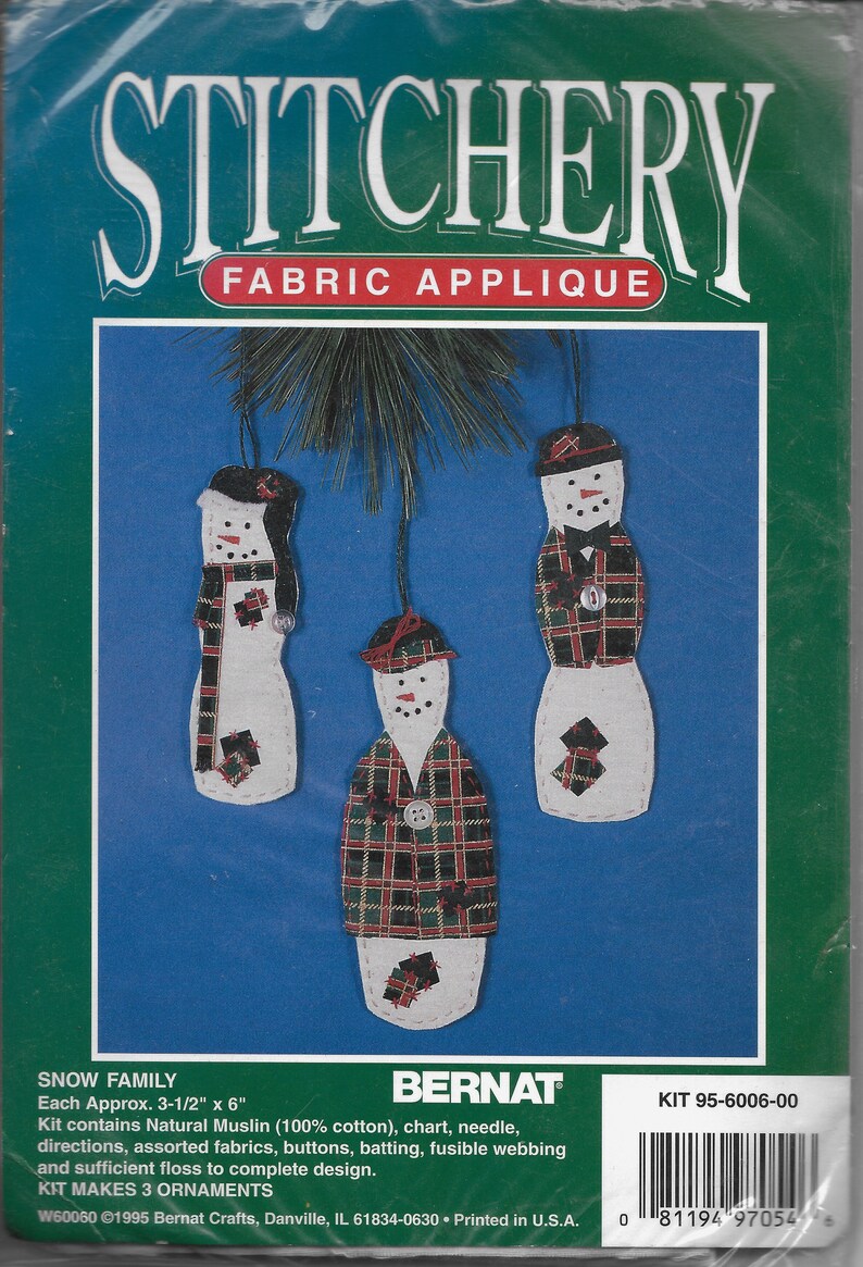 Vintage Bernat Fabric Applique Christmas Ornaments Kit image 1