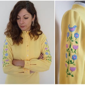 70s Mini Boho Embroidered Vintage Dress /  Yellow Hippie Sheath Dress with Bird & Flower Embroidery / Size Small