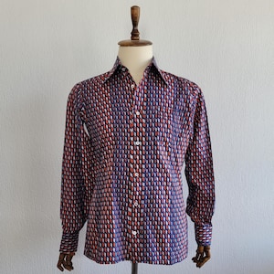 Vintage 70s Dark Navy Button Up Shirt / Size Medium Geometric Pattern Funky Wing Collar Top