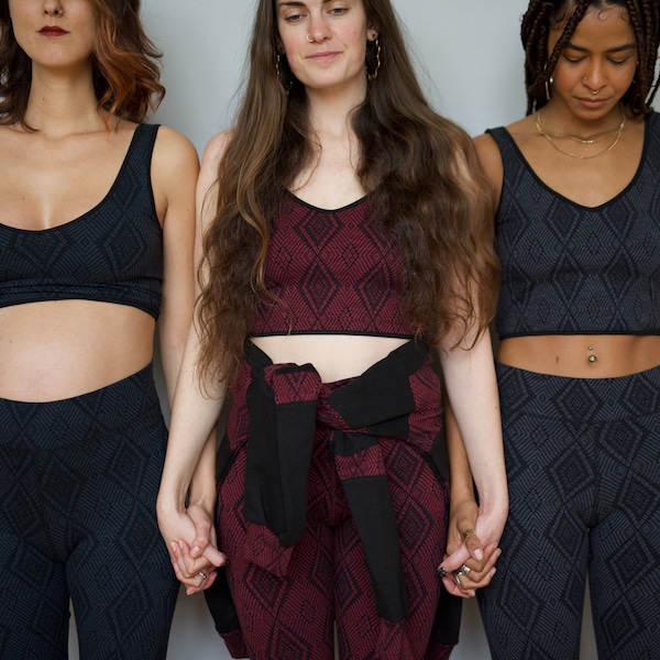 Serpiente Set - thick diamond jaquard leggings and crop top set - yoga set- organic active wear set