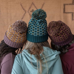 Honeycomb Organic Cotton Pom Pom Hat - Winter Knit Beanie