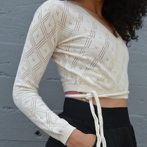 Pullover Wrap Diamante - Wickelpullover aus Bio-Baumwolle mit Diamant-Spitzenstrick zum Binden