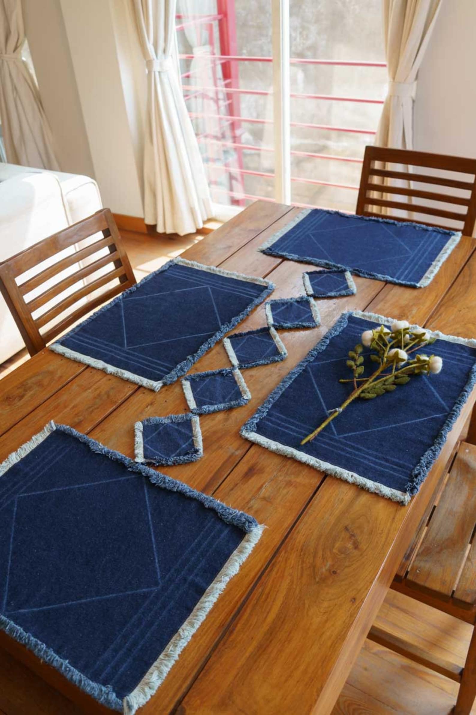 Curated visual reference: Wholesale Textured Denim Vintage Tableware Reference: Stonewashed Denim Tableware Placemats And Coasters