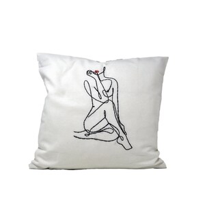 Line Art Pillow Cover | Hand embroidery Pillow | Decorative Pillow | Abstract One Line Face | Cotton Pillow | Kiss Pillow | Pillow Cover