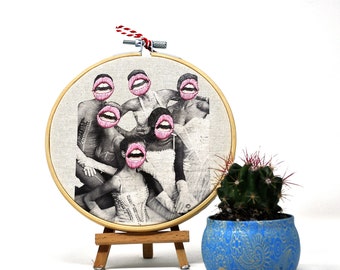 Cuadro decorativo de pared con aro de bordado hecho a mano - Retratos de moda - Arte textil para pared (15 cm)