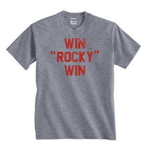 Win Rocky Win camiseta entrenamiento de boxeo película clásica de Filadelfia lucha balboa gráfico papá abuelo divertido