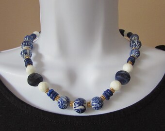 Hand painted Porcelain & Lapis Beaded Statement Necklace, Asian Inspired Blue and White Office Fashion Classic Elegant Summer Choker