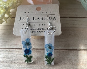 Resin Floral Bar Earrings |Gifts summer jewelry| botanical earrings| floral earrings handmade jewelry|