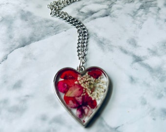 Resin floral heart pendant