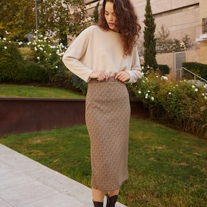 Knit skirt pattern, Sizes 20-28, Sewing patterns for women, sewing patterns skirt, skirt sewing pattern, skirt pattern, midi skirt pattern