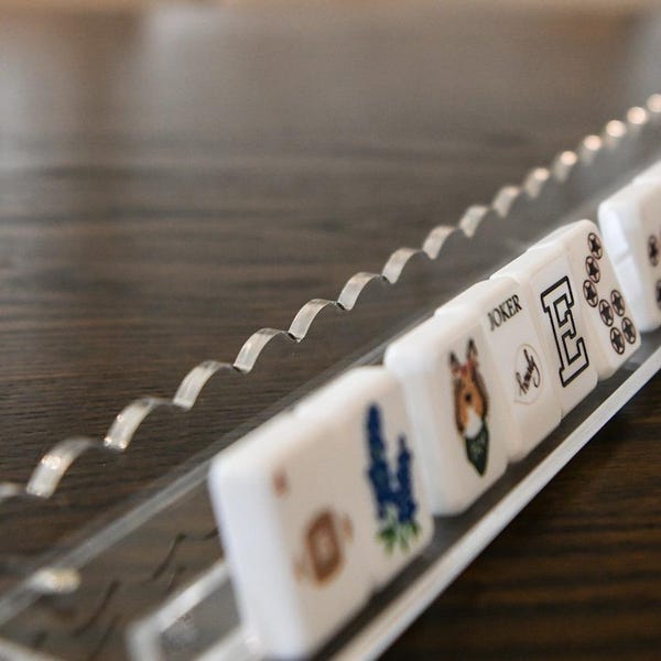 Scallop Acrylic Mahjong Rack with Magnetic pusher, Clear (4 per set!)