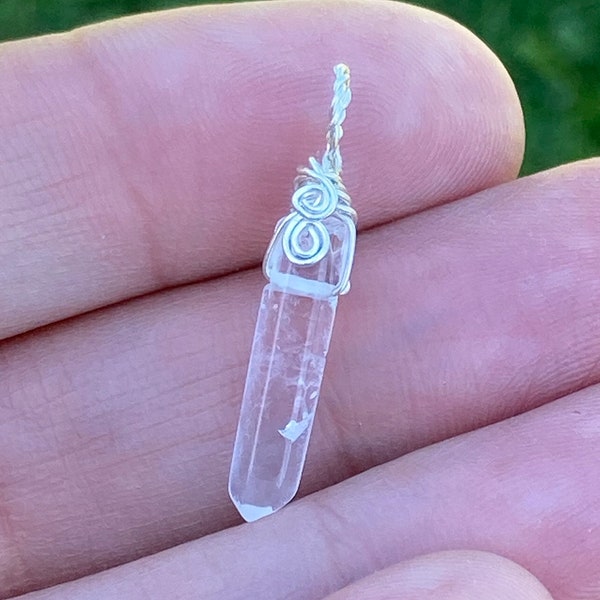 Chakra Balancing/ Small 1” Clear Quartz Crystal Point Pendant Chain/ Sterling Silver Wire Wrapped Dainty Necklace/ Clarity/ Reiki Infused