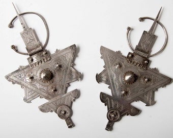 REDUCED Silver Anti Atlas Berber fibulae Tizerzai, Ida Ou Semlal Tribe in excellent condition early/mid 20th C