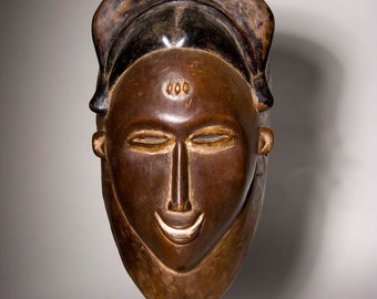 Kapan mask, Baule Tribe, Ivory Coast. Beautiful woman
