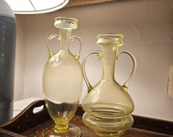 Vittorio Zecchin style Murano glass Roman style amphorae 1930s uraniaum glass