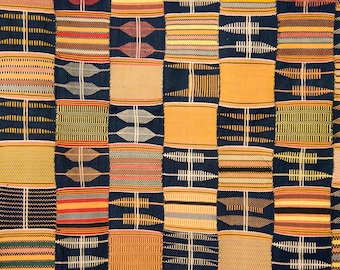 Exceptional African Ewe kente strip weave chief’s cloth, Kpetoe Ghana , circa 1920-50. Adanudo