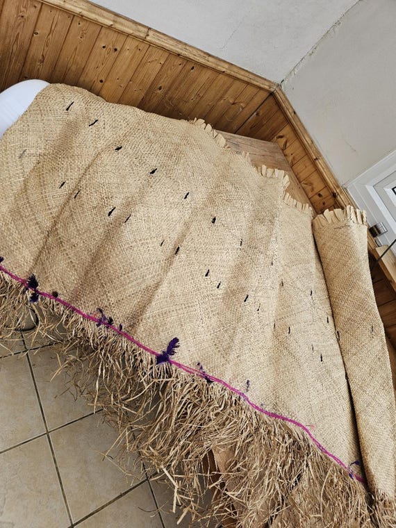 Traditional ceremonial Samoan grass wrap skirt for me… - Gem