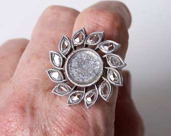 Seltener Gold- und Silber-Daumenring mit Spiegel und Diamanten, N India, 19