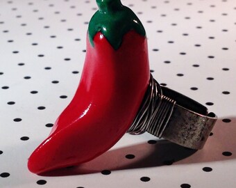 Chili Pepper ring, miniature food jewelry, polymer clay jewelry