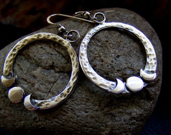 Silver Crescent Moon hammered circle drop earrings  triple moon earrings