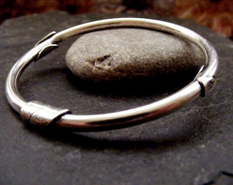 Silver Bangle Round with leaves , Simple silver leaf bangle