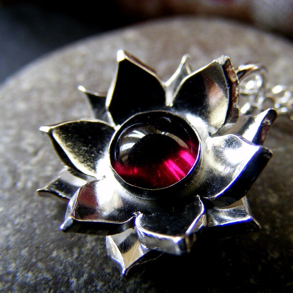 Garnet Leaf Cluster Pendant main image 1