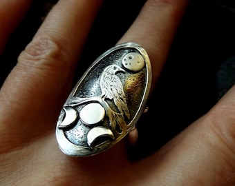 Silver Raven Ring with triplemoon detail and full moon , textured and handsawn