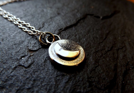 Crescent Moon Necklace Sterling Silver Polished Finish Crescent Moon Necklace Sterling Silver Polished Finish
