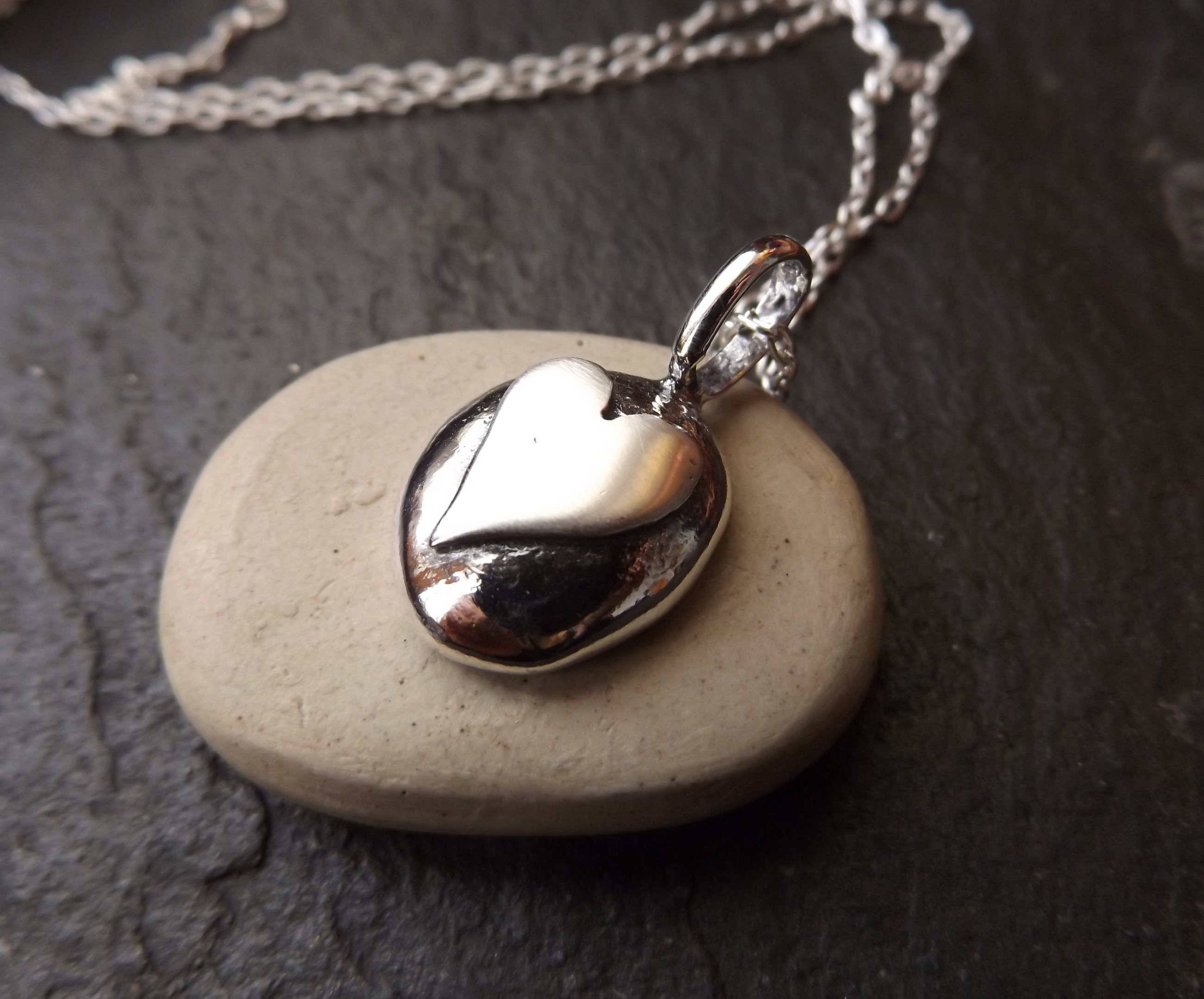 【just LoveR.】24SS★ Classic Pebble Necklace Classic Pebble Necklace - just LoveR. | 60% - Asian Fashion