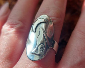 Silver moon and hare ring with standing hare saddle ring with crescent moon oval ring