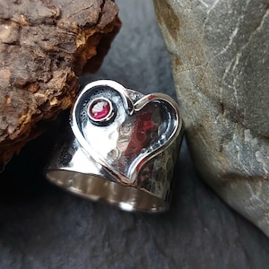 Silver Heart ring with garnet hammered band Sterling Statement wide band heart ring