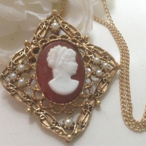 Cameo Faux Pearl Brooch Necklace Pendant 18&quot; Filigree Vintage Lucite Oval White Goldtone Victorian Bridal Wedding Romantic Mother&#39;s Day Gift