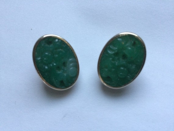 Vintage Jadeite Carved Earrings Clips Oval Green … - image 4
