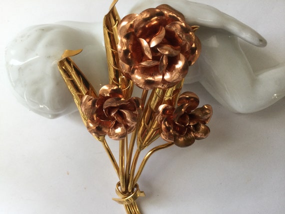 Art Deco Large Rose Pin Brooch Gold and Copper To… - image 9