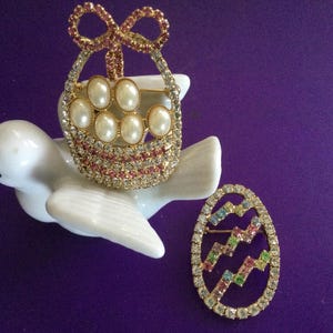 Rhinestone Easter Brooch Set Holiday Faux Pearl Basket Bow Egg Multi color Vintage Jewelry Holiday Gift Collectible