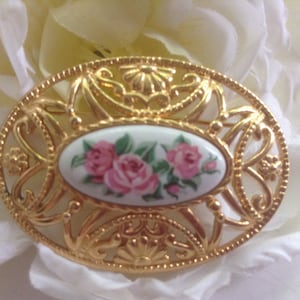 Vintage Avon Rose Brooch Pin Cameo Pink Porcelain Rose Floral Flower Goldtone Filigree Victorian Bridal Wedding Mother&#39;s Day Gift  Boho
