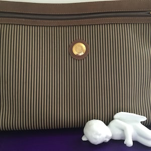 Cartera de mano de piel de Santa Marinella, fabricada en Brasil, con compartimentos grandes a rayas y cremallera, estilo vintage, regalo de empresa