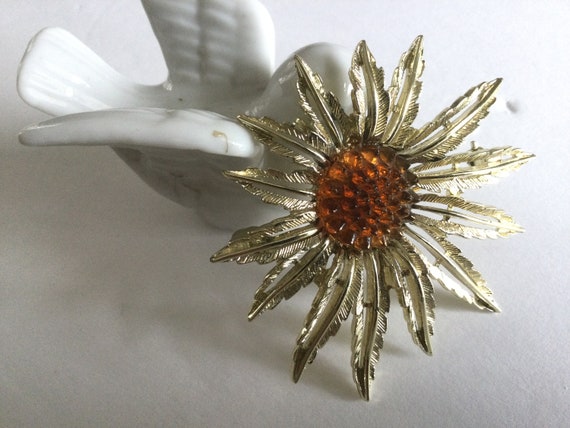 Sarah Coventry Sunflower Brooch Pendant Dimension… - image 3