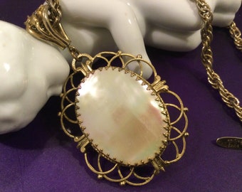 Whiting Davis Shell Pendant Necklace Filigree Beach Wedding Bridesmaid Nautical Beach Party Summer Organic Gift Prom White Irridescent