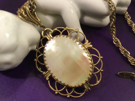 Whiting Davis Shell Pendant Necklace Filigree Bea… - image 1