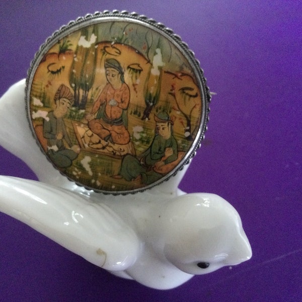 Mother of Pearl Story Brooch Pin Hand Painted Vintage Scene Figures Landscape Carpet Ethnic MOP Round  Gift