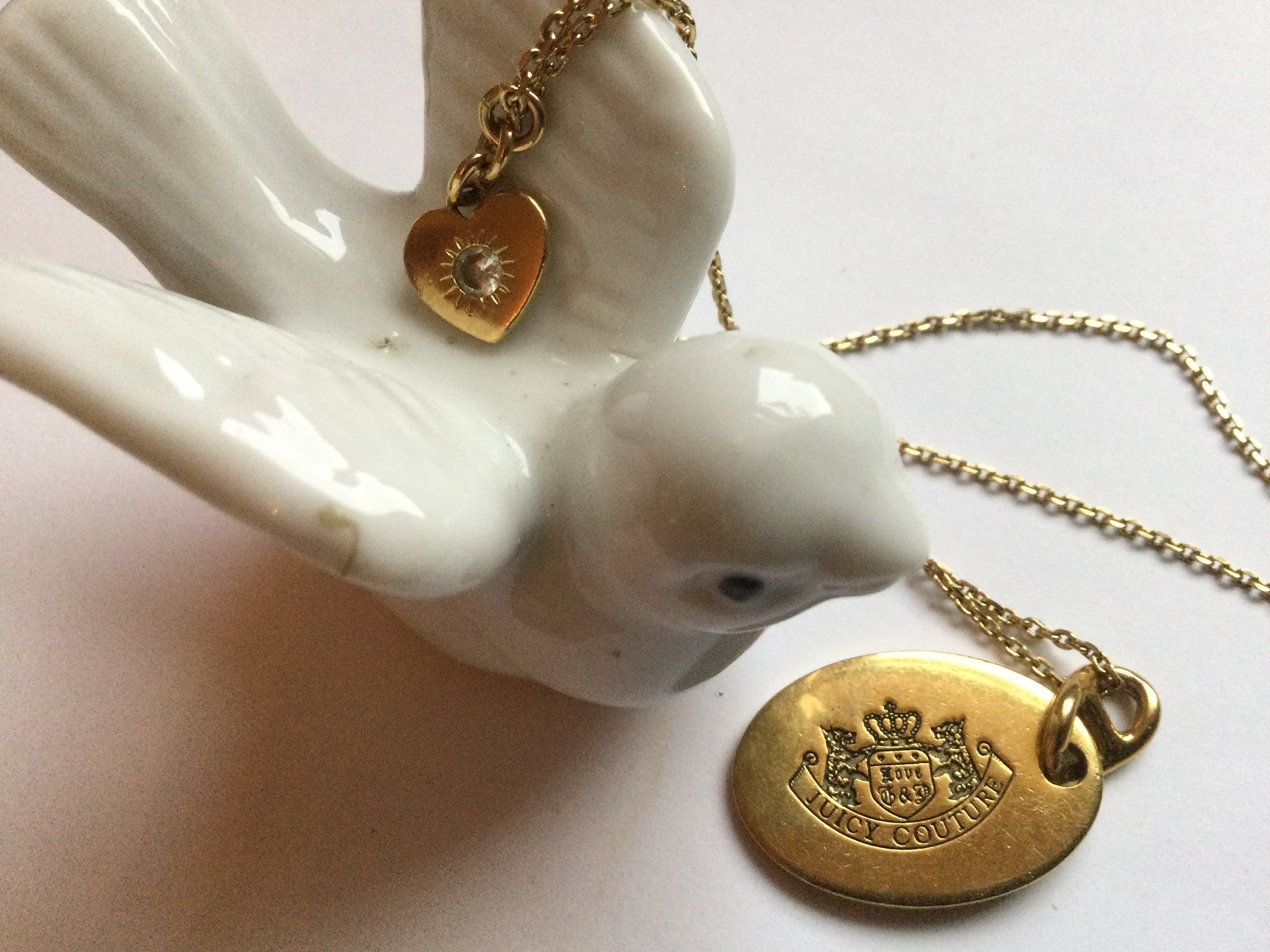 ★ジョングク着用★関税込★just LoveR★Daydreaming Necklace★ Jungkook & IU Pick ] Daydreaming Necklace | Kgifts.shop