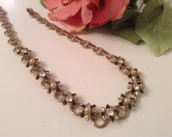 Rhinestone Floral Necklace 50s Faux Pearl Enamel Goldtone Vintage Collectible Bridal Wedding Mother's Valentine's Birthday Gift Prom Holiday