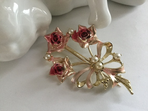 Pink Enamel Rose Pin Brooch Faux Pearl Corsage Fl… - image 2