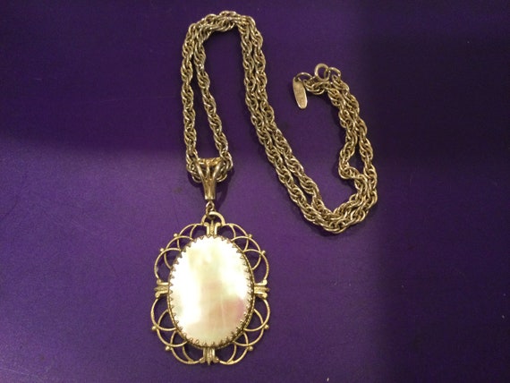 Whiting Davis Shell Pendant Necklace Filigree Bea… - image 3