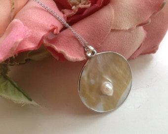 Sterling Silver Mother of Pearl Pendant Necklace 16"  MOP 925 Bridal Round Mother's Day Beach Wedding  Graduation Vintage Wedding Gift