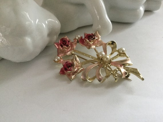 Pink Enamel Rose Pin Brooch Faux Pearl Corsage Fl… - image 3