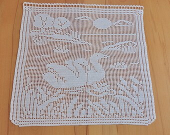 Crochet Rideau « Schwane en mer »